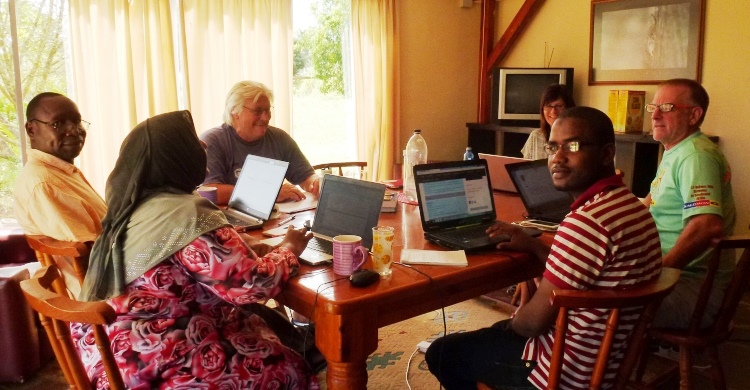 WIOMSA Dugong Project meeting participants. Photo © Dugong MOU Secretariat.